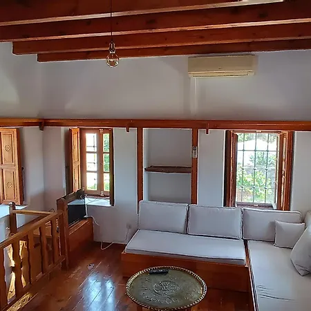 Stone House Вилла *